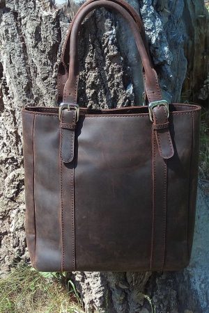 Classic Leather Shoulder Bag