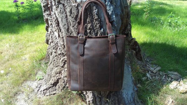 Classic Leather Shoulder Bag