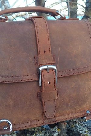 Full leather tablet messenger bag