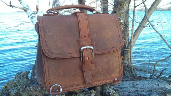 Full leather tablet messenger bag