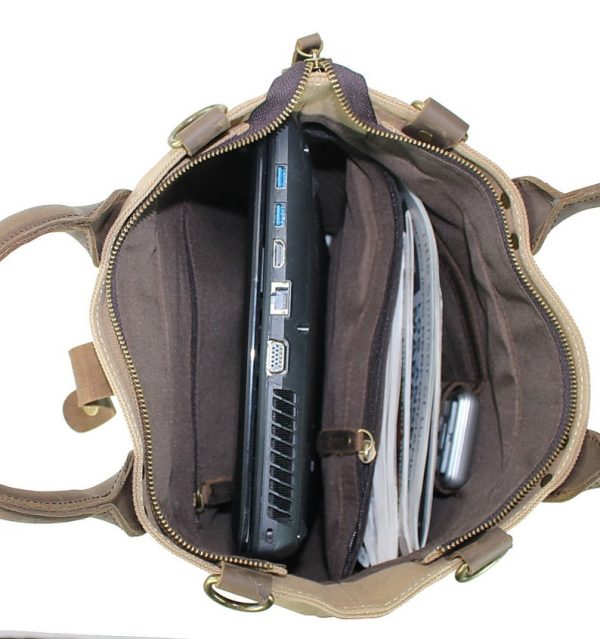 Spacious casual shoulder bag - Image 4